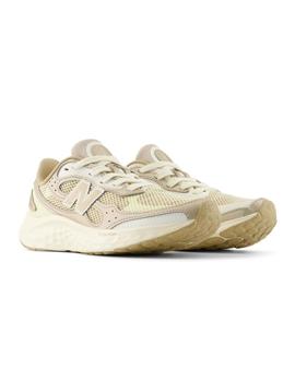 Zapatillas New Balance Fresh Foam Arishi v4 Mujer Beige