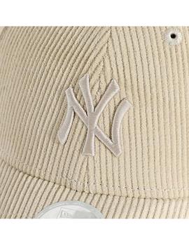 Gorra New Era Cord 9Forty Unisex Beige